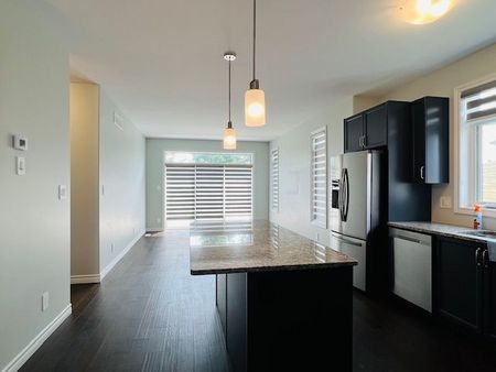 For Lease - 20 Athabaska Drive, Belleville, Ontario - Photo 4