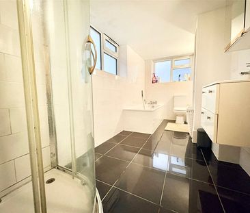 London Road, Kingston upon Thames, KT2 6NH - Photo 5