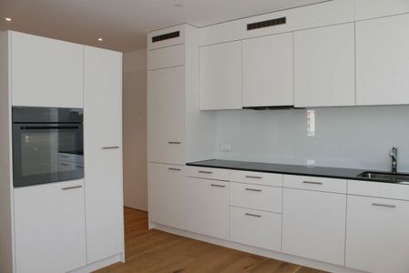 Exklusive und moderne 2½-Zimmer-Wohnung - Foto 2