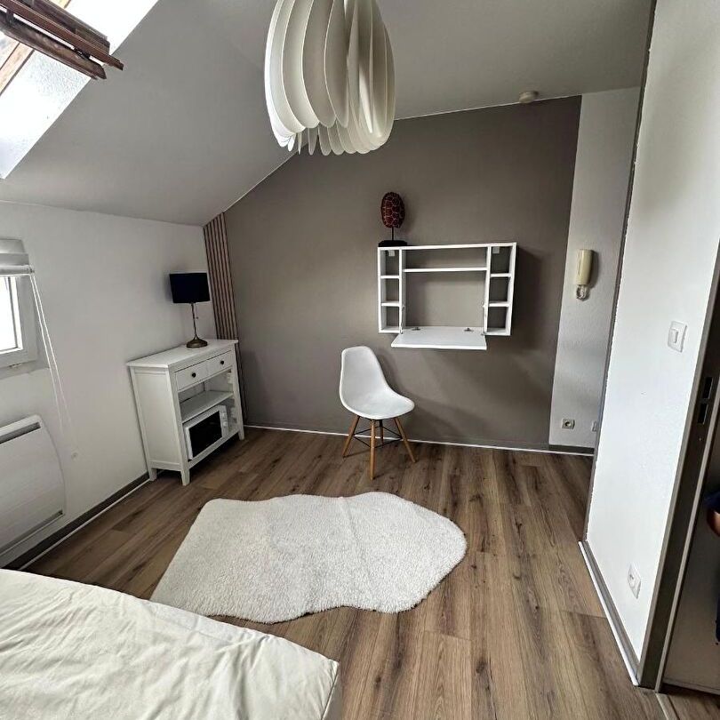 Location appartement 1 pièce, 15.92m², Nantes - Photo 1