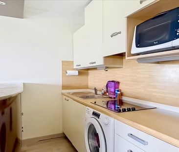 3 pièces - Meublé - 60,68 m² - 2ème étage - Colocation non autorisée - Photo 3