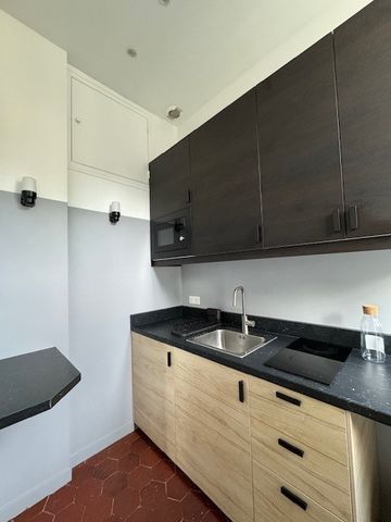 STUDIO MEUBLE 21.53M² RUE DES TOURNELLES Versailles (78000) - Photo 3