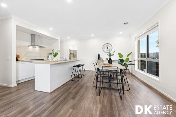 “Modern Family Living in Prime Truganina Location” - Photo 1