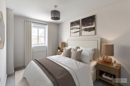 Alconbury Weald PE28 - Photo 4