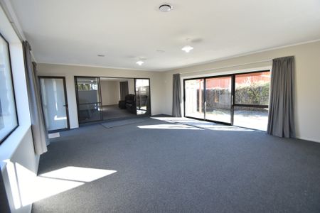 Available Now � Tidy 3-Bedroom Home in Omarama - Photo 2