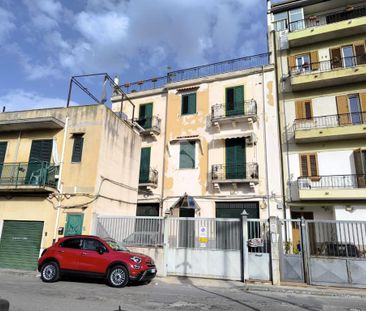 Bilocale in affitto - Photo 2