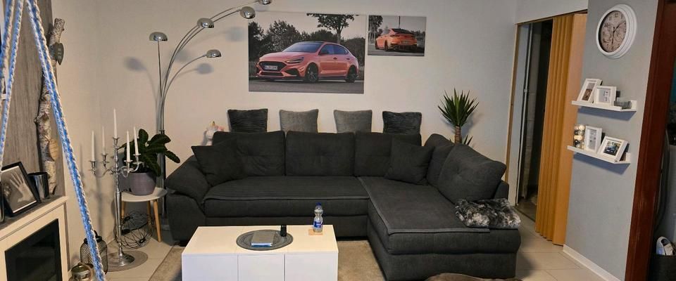 Biete schöne 1 1/2 Zimmer Wohnung (50qm) zur Untermiete - Foto 1