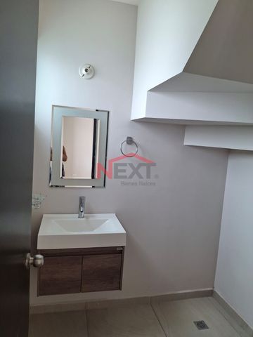 Casa en Renta en Lomas del Valle - Photo 2