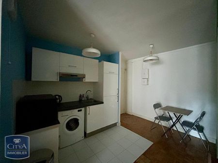 Location Appartement 1 pièce 28m² PARIS 15ème - Photo 2