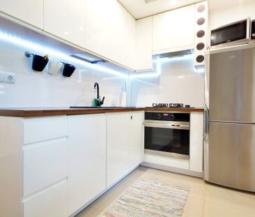 *** MIESZKANIE CAŁKOWICIE WYPOSAŻONE *** 43.87 m² - Photo 5