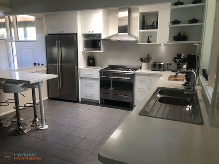 34 Daglish Street, Curtin ACT 2605 - House For Rent | Domain - Photo 4