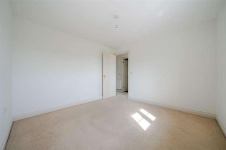 St Andrews Court, South Newton, SP2 - Photo 2