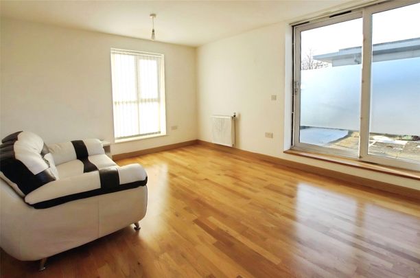 Porters Way, West Drayton, UB7 9GR - Photo 1