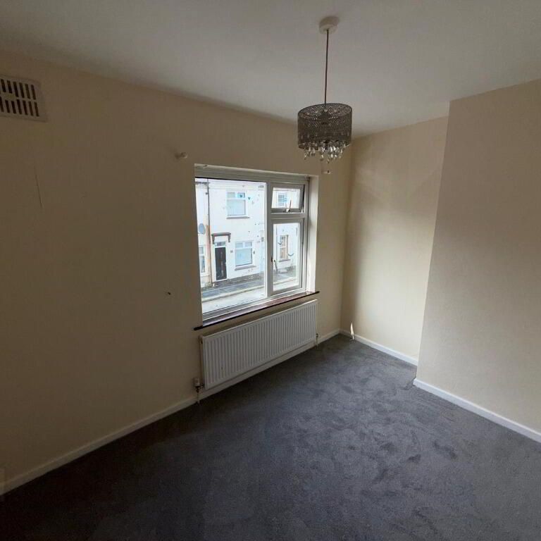 55 Princes Street, Lurgan, BT67 9DD - Photo 1