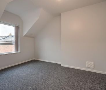 Flat 6, 11 Camden Street, Belfast, BT9 6AT - Photo 2