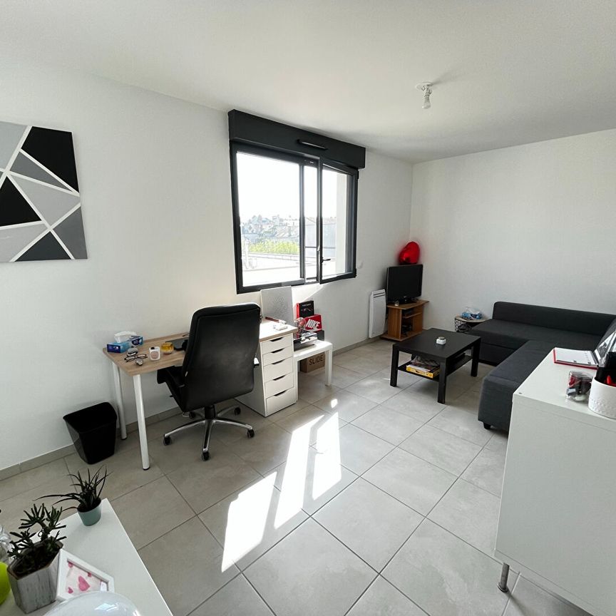 Location Appartement 1 pièce 30m² - Photo 1