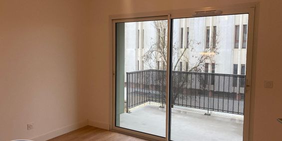 Location Appartement 2 pièces 41m² LORMONT 33310 - Photo 3