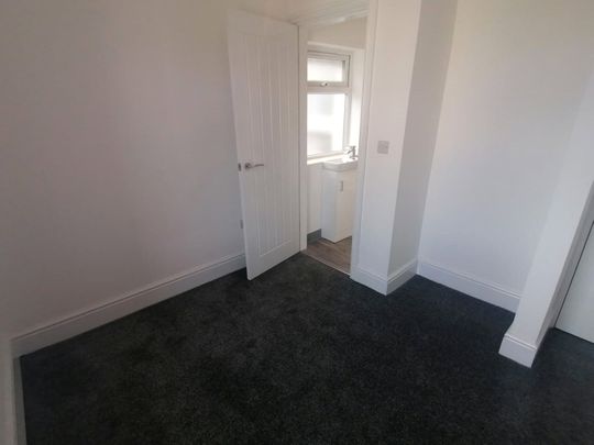 Farrar Road, Bangor, Gwynedd, LL57 - Photo 1