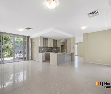 Contemporary Family Living in a Spacious Double-Brick Home - Photo 5