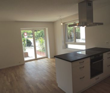 Charmante 2.5-Zimmer-Wohnung im Erdgeschoss - Photo 3