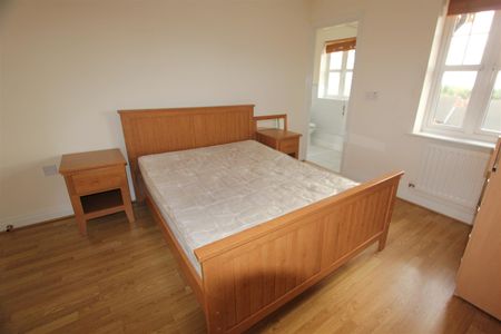 Thornbury Close, NW7 1HH, London - Photo 5