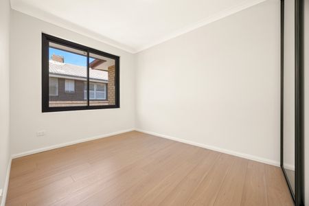 Unit 2, 5 & 8/20 Liverpool Street, Rose Bay NSW 2029 - Apartment For Rent | Domain - Photo 2