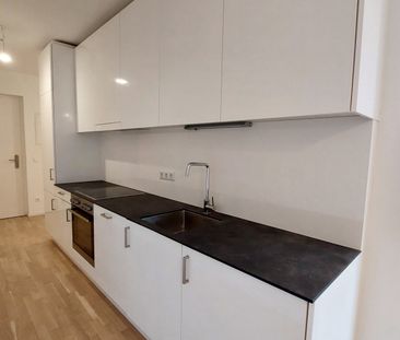 Sonnwendviertel: 1-Zimmer-Wohnung mit Balkon im 12. OG – Fitnessrau... - Foto 6