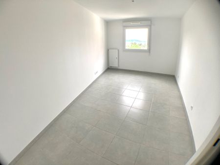 APPARTEMENT T3 RECENT QUARTIER LA TIMONE, - Photo 4