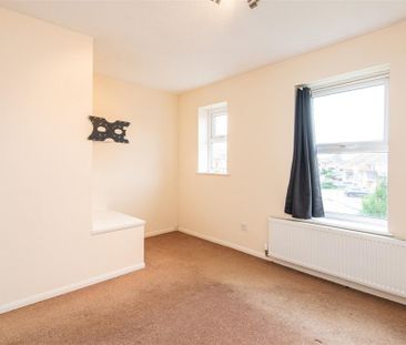 2 bed House - Semi-Detached To Let - Photo 3