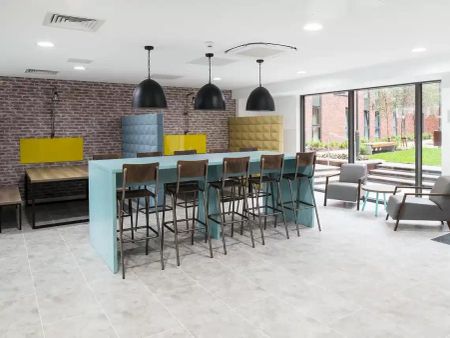 Classic Ensuite - Photo 2