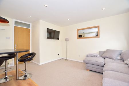 1 bedroom maisonette to rent - Photo 3