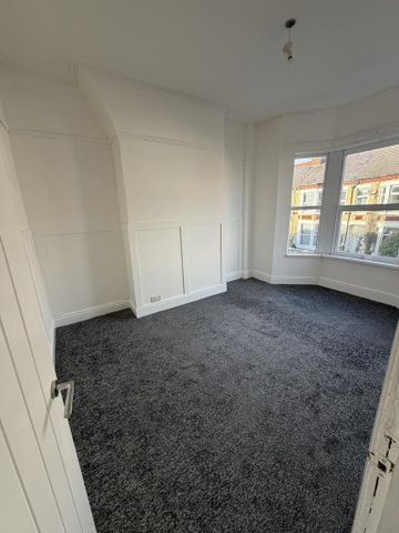 5 bedroom terraced house to rent - Photo 2