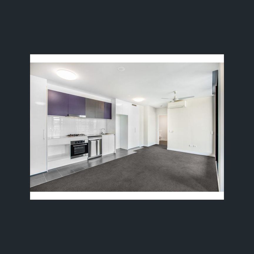 1401/15 Village Boulevard, Southport, Qld 4215 - Photo 1