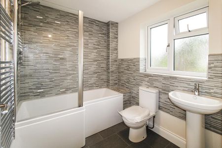 1 bedroom maisonette to rent - Photo 4