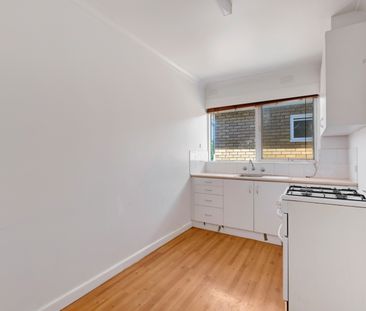 12/12 Cumming Street, Brunswick West VIC 3055 - Apartment For Rent ... - Photo 6