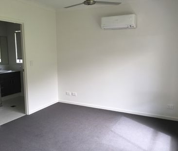 Family Home in Coomera Springs with Several Living Areas and Large ... - Photo 6