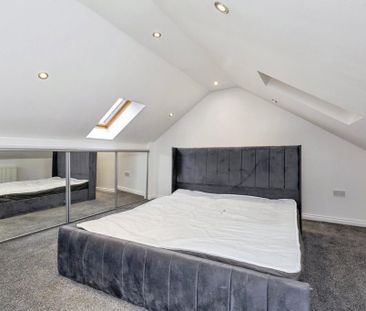 3 bedroom end of terrace house to rent - Photo 4