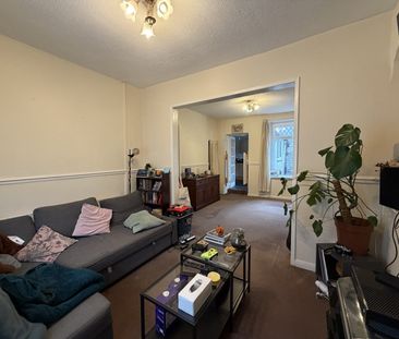 Caerphilly Road, Senghenydd - Photo 3