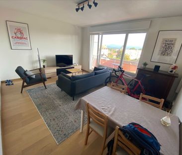 Location Appartement 2 pièces 56m² - Photo 1