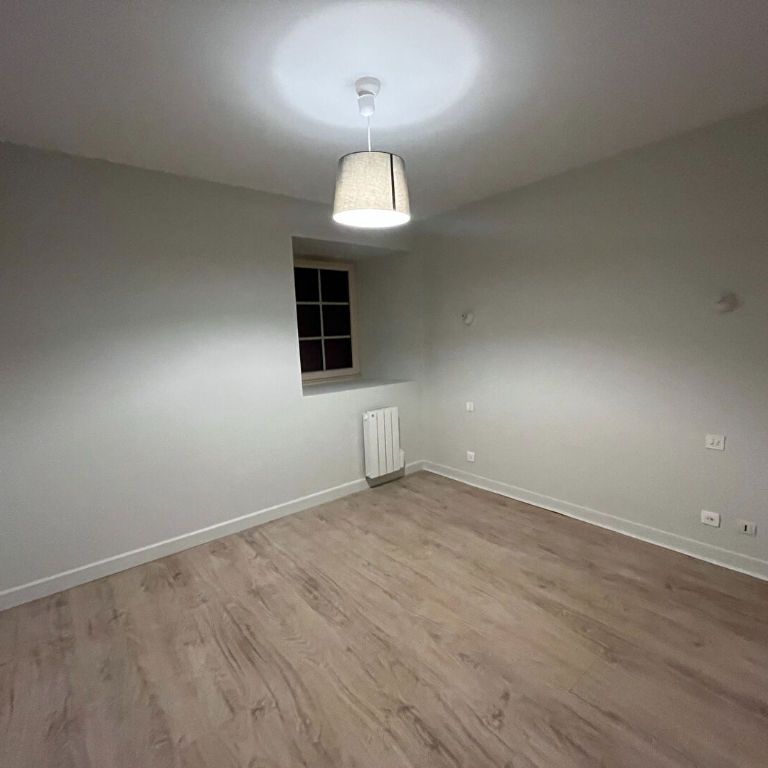 MONTFORT SUR MEU - Maison - 2 chambres - Photo 1