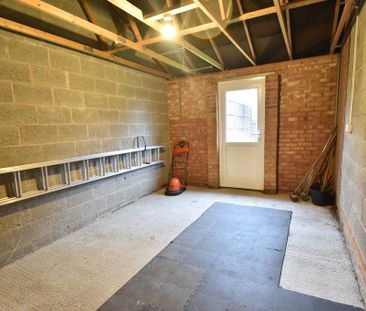 3 bedroom detached house to rent - Photo 5