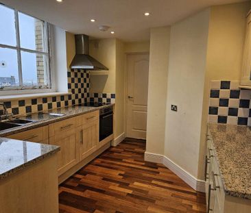 2 bedroom flat to rent - Photo 6