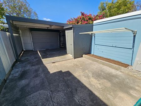 8 Smith Street, Brunswick West, VIC 3055 - Photo 3