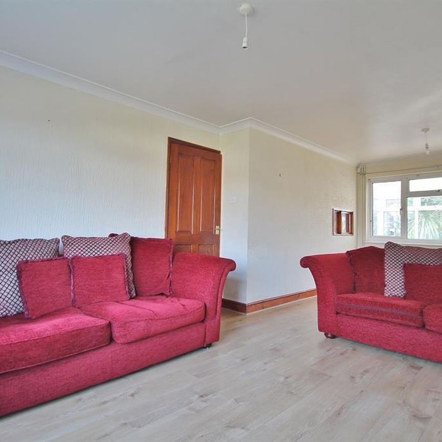 2 bedroom House To Let - Photo 1