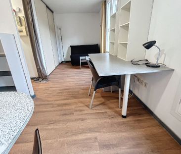 STUDIO MEUBLE AVEC TERRASSE 12 M² - Photo 5