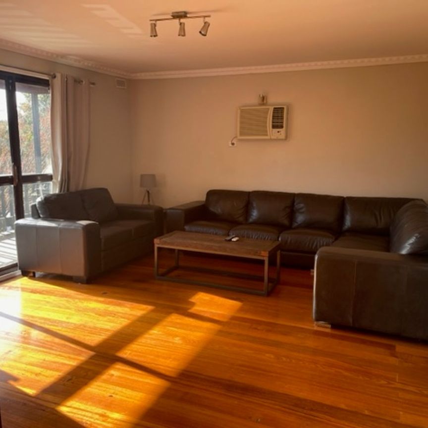 2 Storey Home in Cowes close to Beach and Boat Ramp - Photo 1