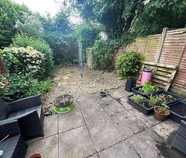 Regent Close, Halesowen, West Midland, B63 - Photo 3