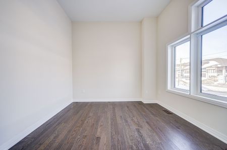 For Lease - 3045 Sandy Acres, Severn, Ontario - Photo 4