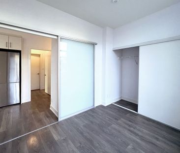 For Lease - 180 Fairview Mall Drive Unit# 107, Toronto, Ontario - Photo 5