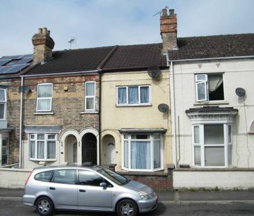 3 bedroom terraced house to rent - Photo 2